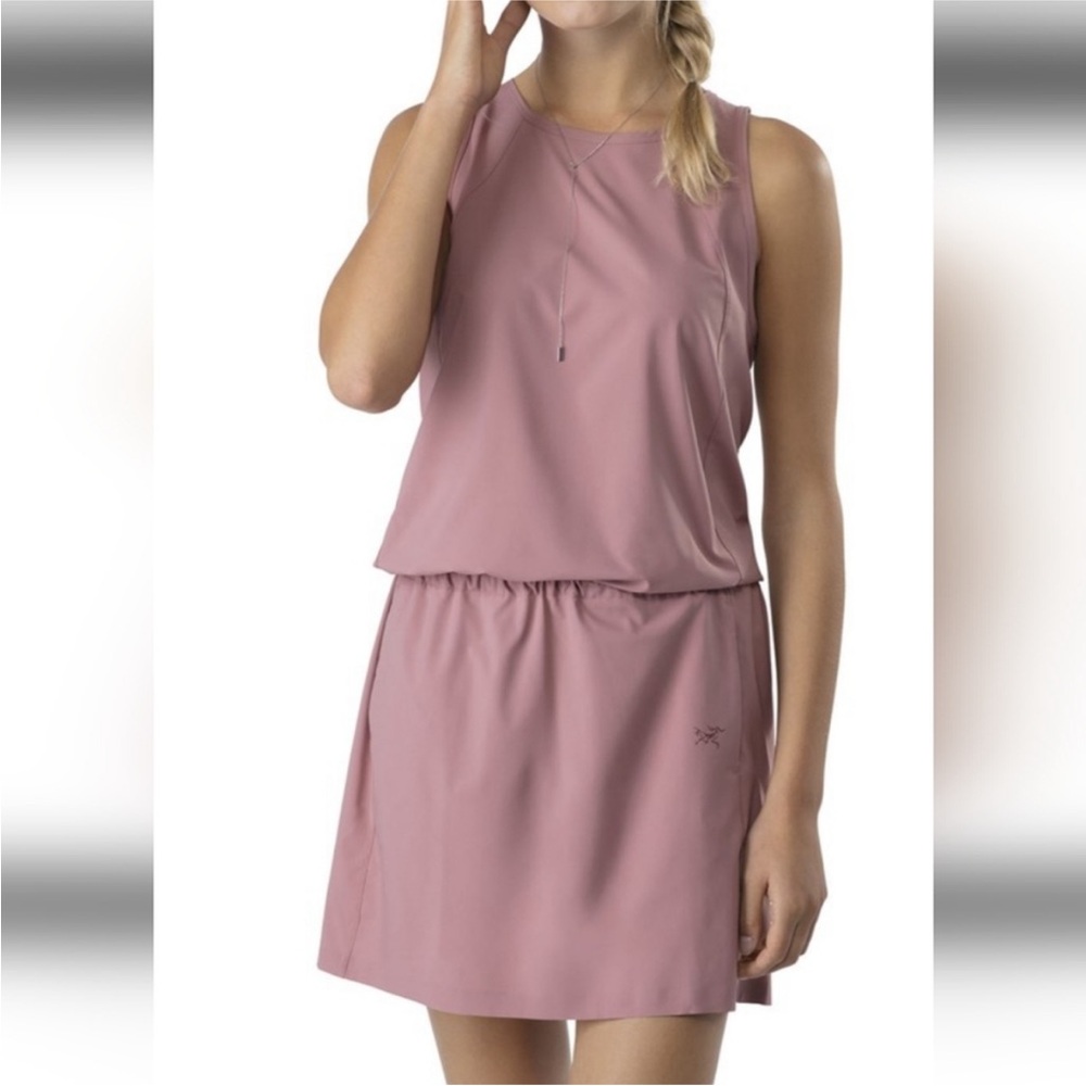 Arc’teryx Pink Sleeveless Dress in size medium